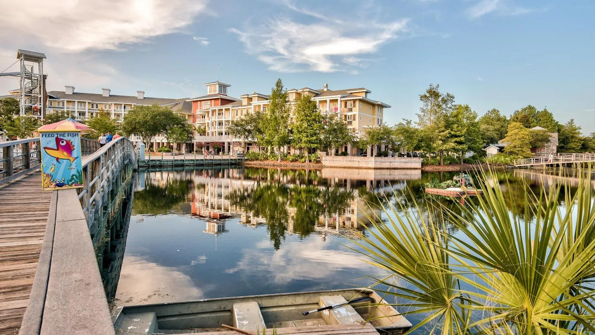Villa Lago 1969 Baytowne Loop Destin 0*,  United States